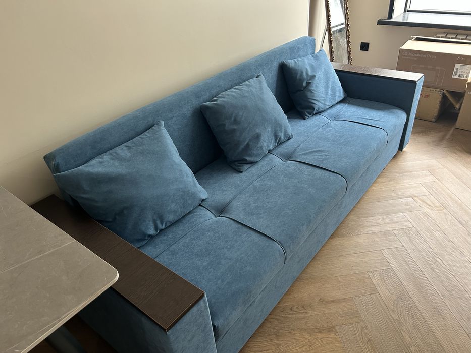 Продам новый диван