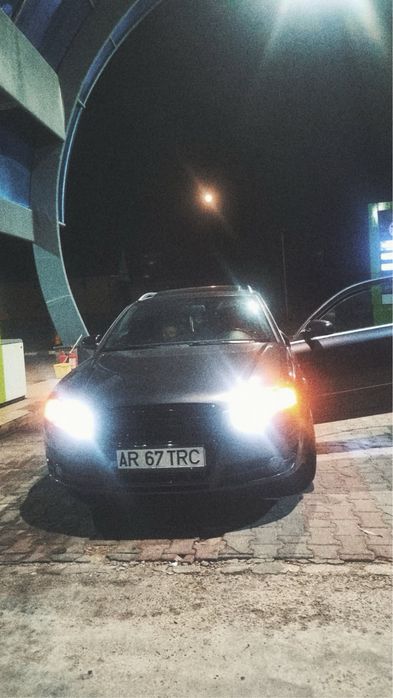 Vand Audi a4 b7 2.0