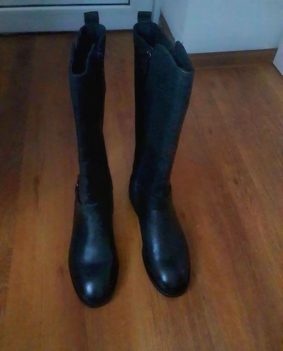 Сапоги осенние женские