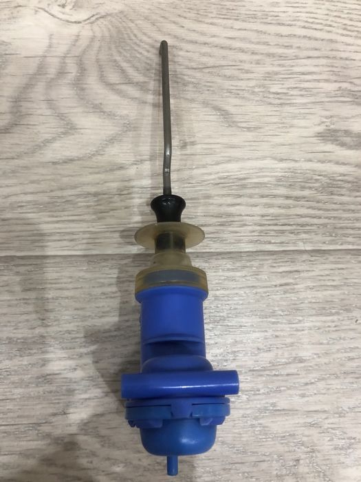 Запчасти на Audi 80 B4