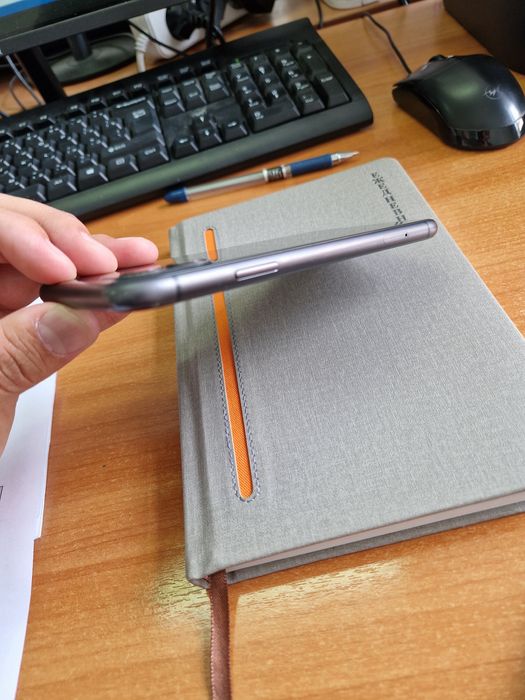 Айфон 11, сатылады