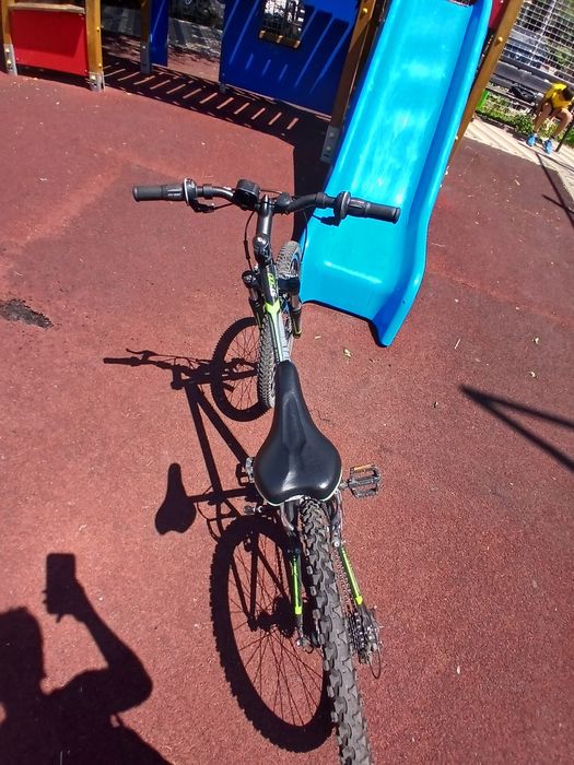 Bicicleta rockrider st 500/ roata 24x1.95