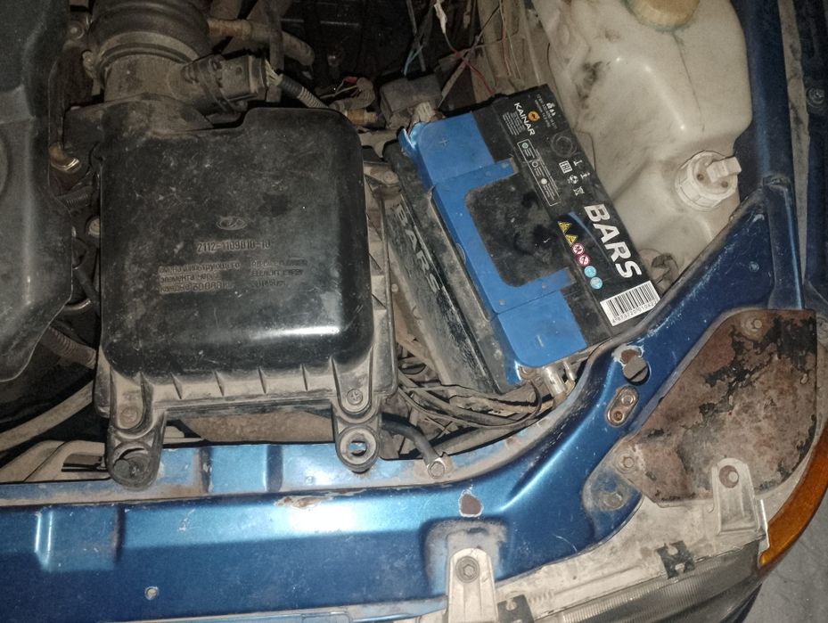 Продам автомобиль ваз 21124