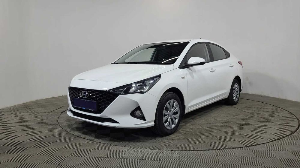 Аренда Hyundai Accent  для работы в такси/доставке г.Шахтинск