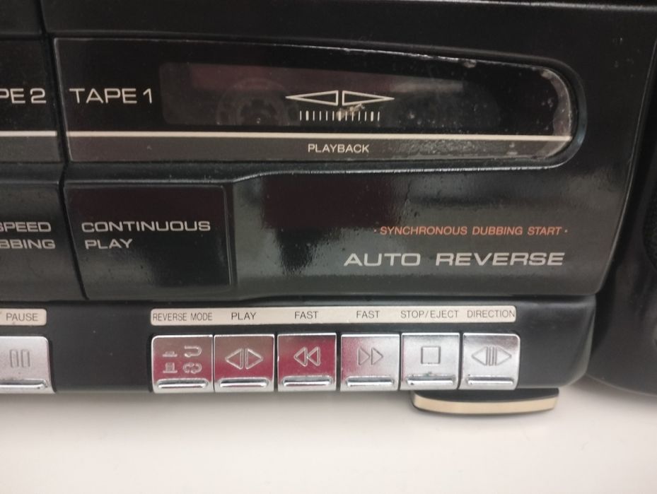 Dublu casetofon sharp