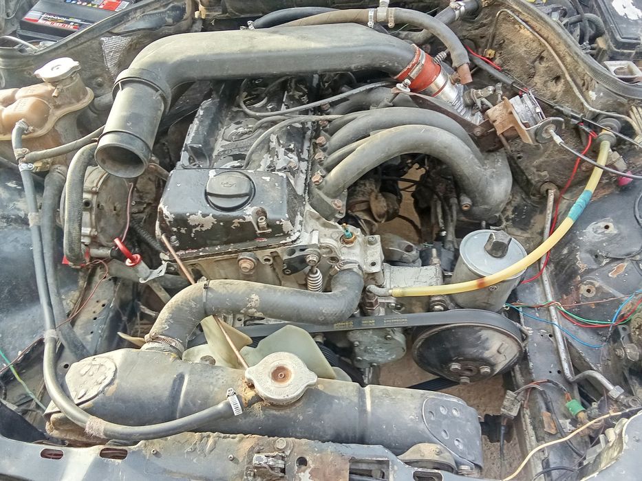 Мерс 605 Дизел Мотор