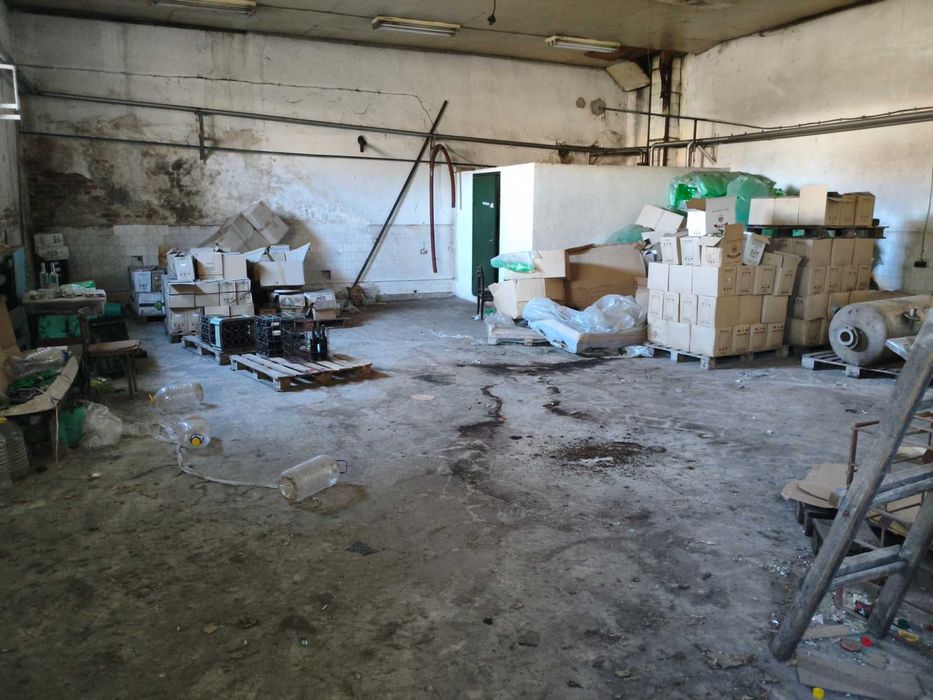 Дава се под наем Промишлена сграда в Септември - 5800 кв.м за 3300 € - Снимка #10