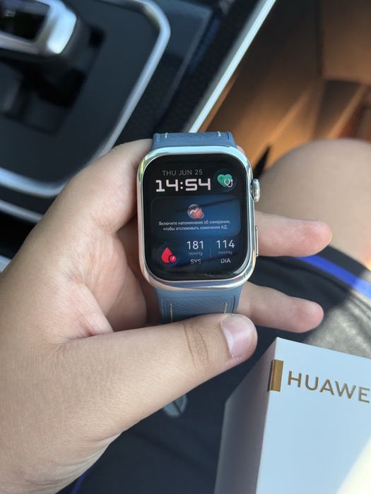 Продам Часы Huavei Watch D2 Новые 200$