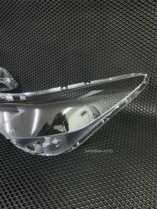 Стекло Фар Hyundai Elantra