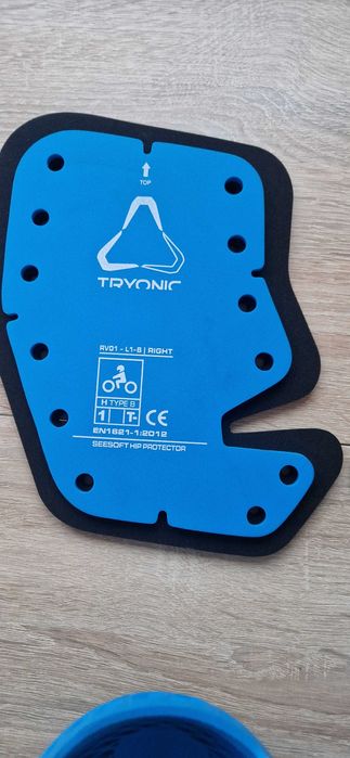 Protectii Rev'it Seeflex genunchi + Sold