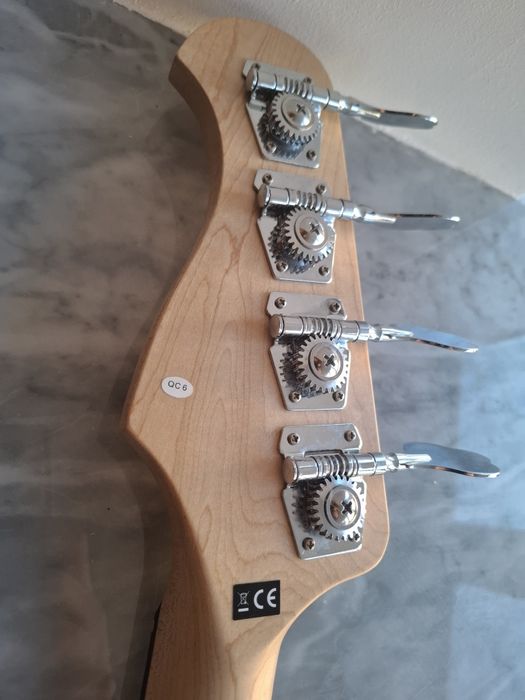 Chitara Electronica Harley Benton+Amplificator