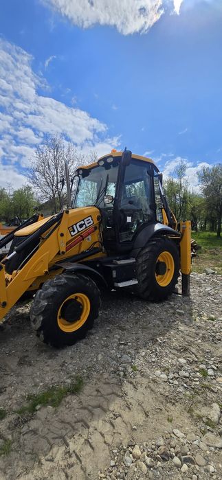 Vand buldoexcavator jcb 3cx 4x4