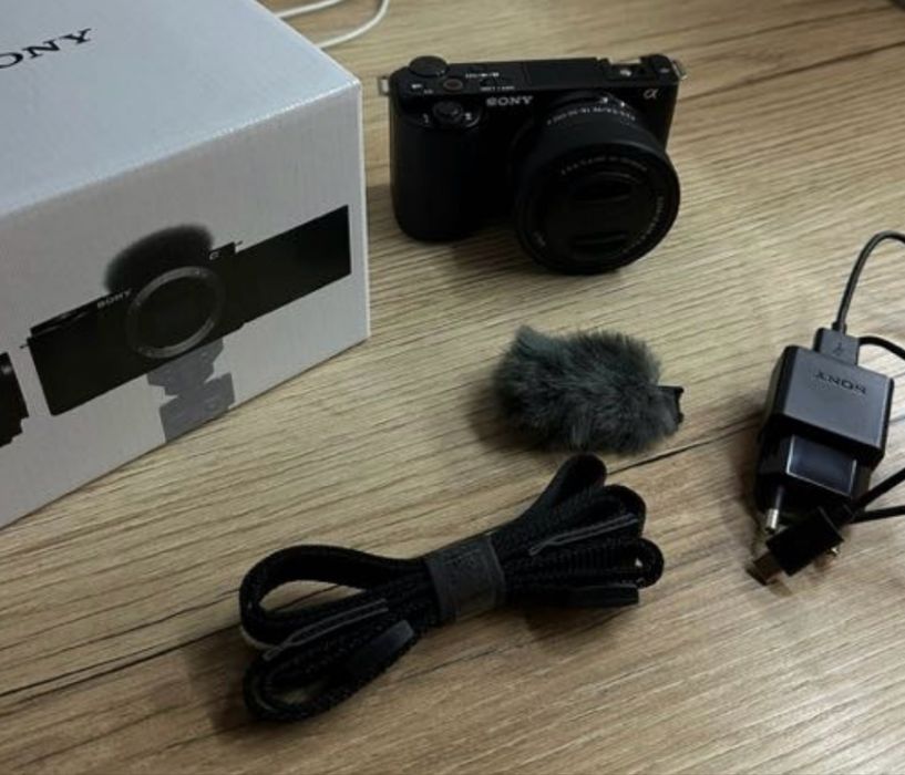 Камера Sony zv-e10
