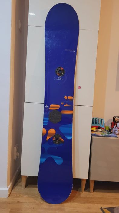 Placa snowboard Burton 152 cu legaturi Burton și boots Burton 42