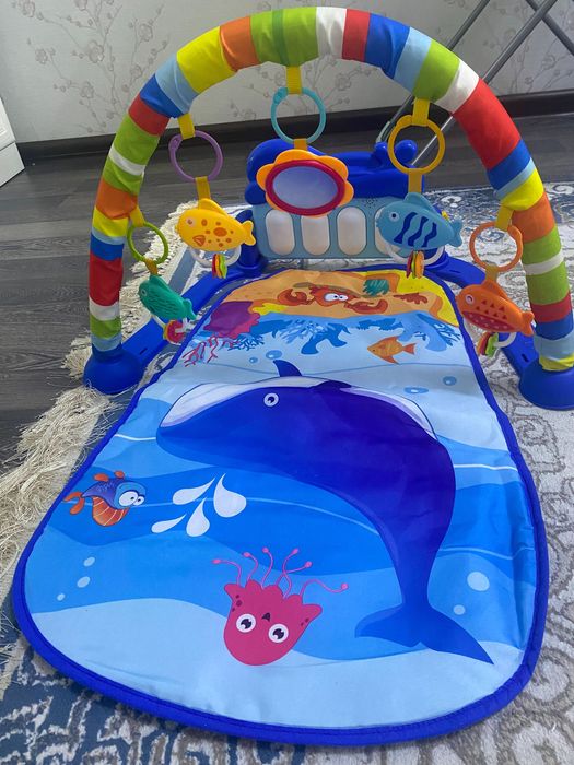 Продам игровой коврик для малыша +0