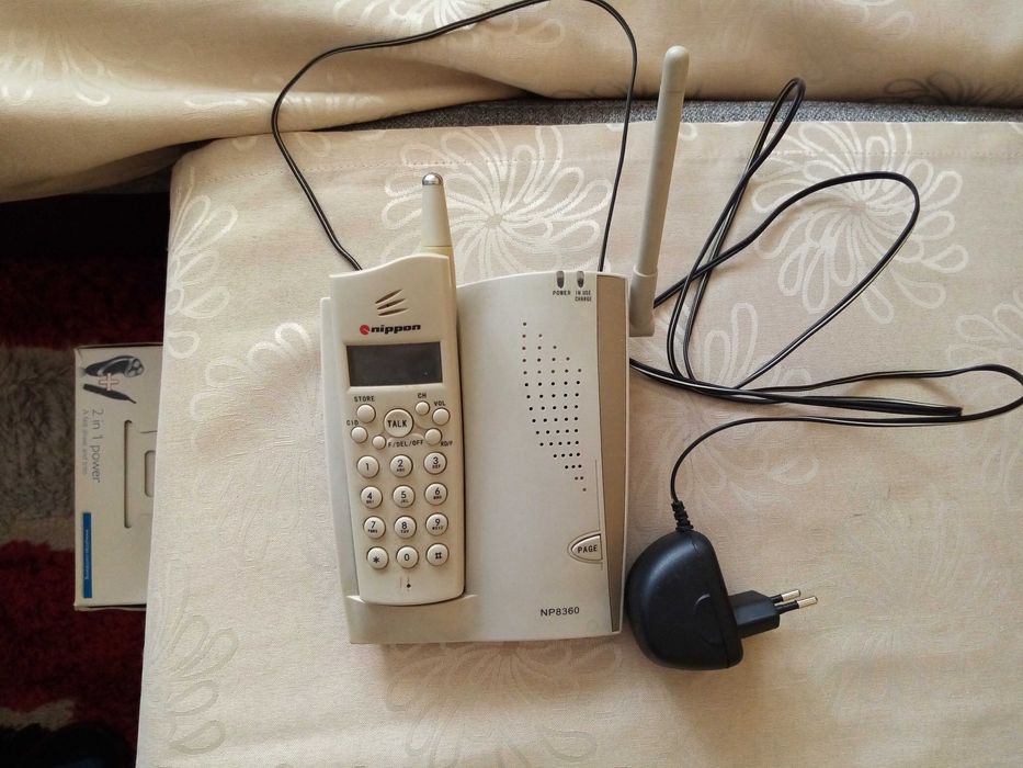 Vand telefon fara fir Nippon NP8360+robot telefonic DSC-Zettler