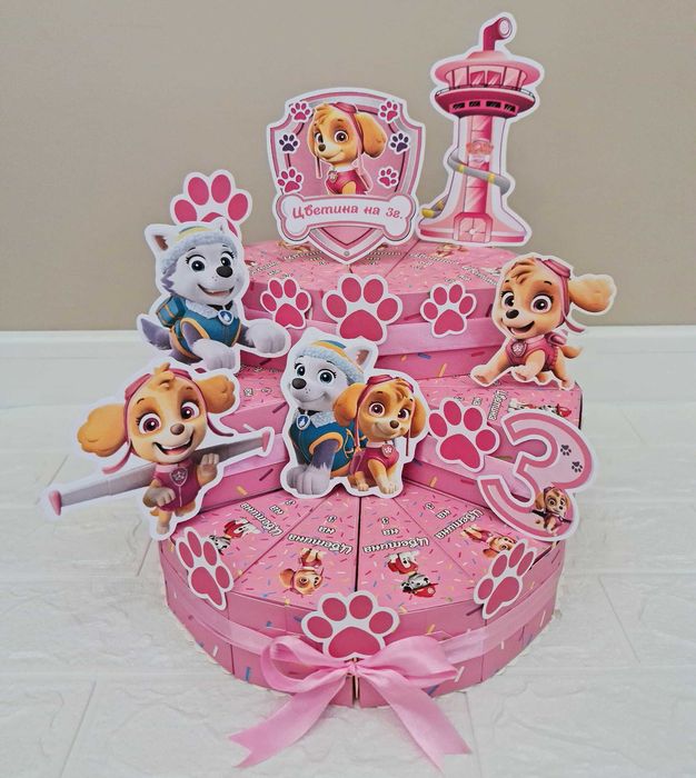 Картонена/хартиена торта с  пълнеж