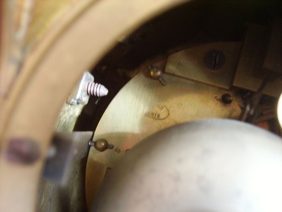 Античен френски каминен часовник и Каминен мраморен часовник