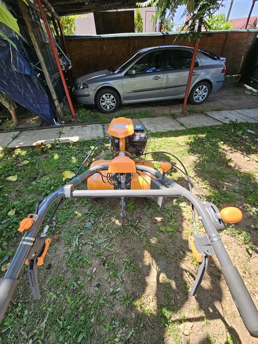 Motocultor O'Mac MC 8000S (8 CP, Loncin) + Remorcă cu scaun și Freze - Pachet Complet