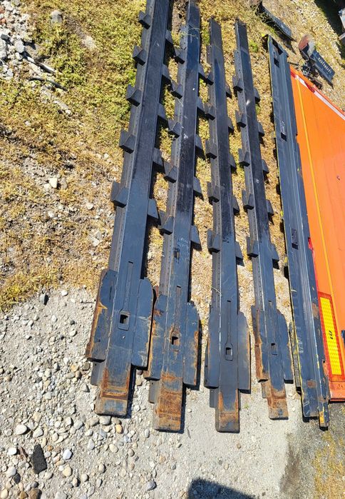 USI ,STALPI ALUMINIU semiremorca  standard
