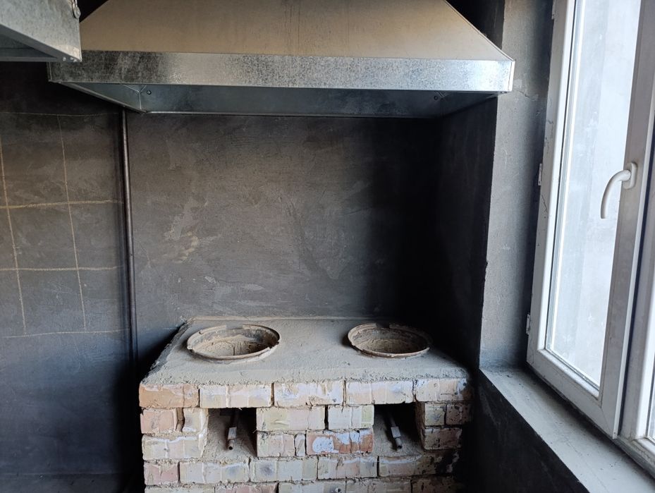 Сотилади. Нотурар 4,6 сотк, 1 линия. Чкалов метро, за сотку 50 000 $