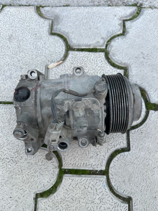 Компрессор кондицонеоа камри 40