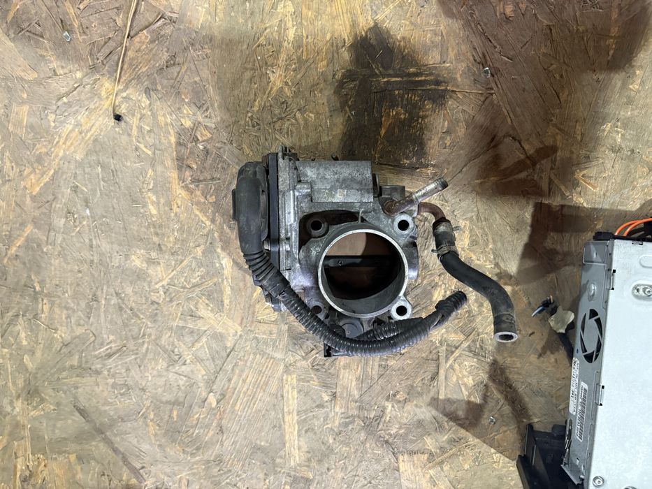 Honda Accord 8 2.0i бензин 156кс Дросел Клапа