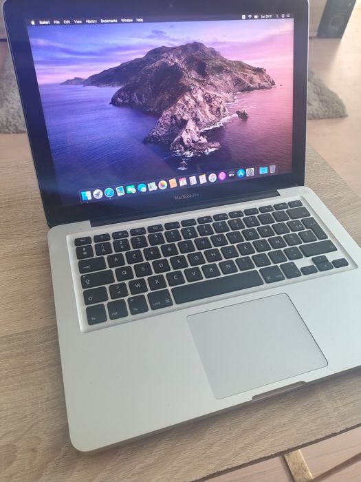 MacBook pro 13 i5 8 gb ram