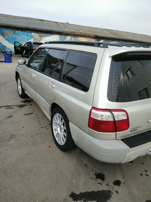 Субару форестер 2001. Объём 2.5, автомат
