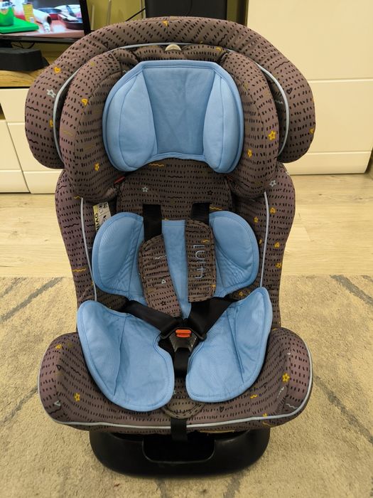 Детско столче за автомобил Chipolino