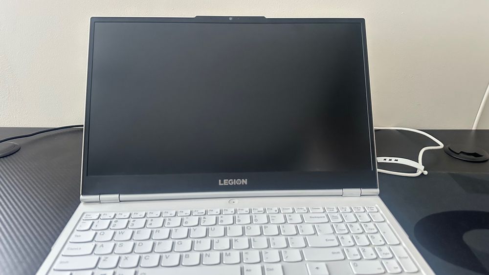 Лаптоп Lenovo Legion 120hz