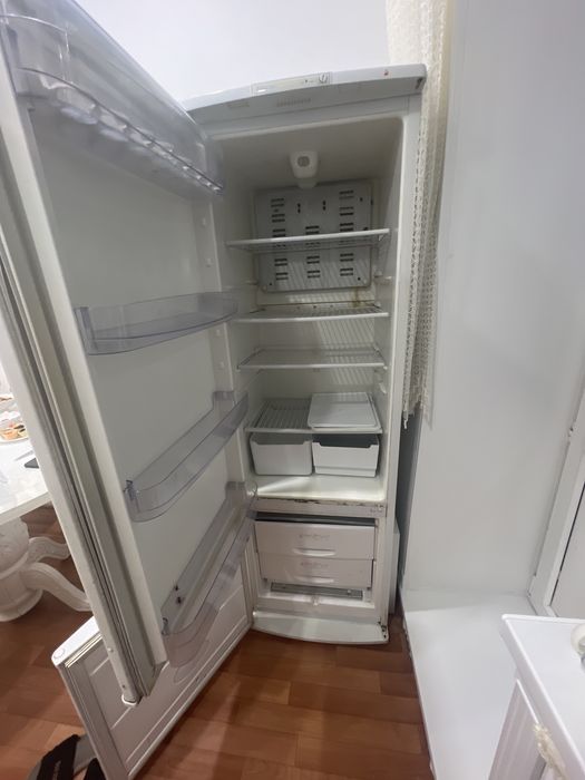 Продам холодильник бу