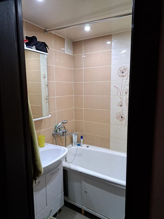 Продам 2×-комнатную квартиру