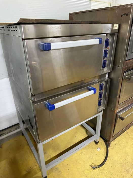 Жарочный шкаф, духовка, печка,