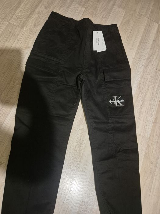 Calvin Klein,размер 14 ! Нови!