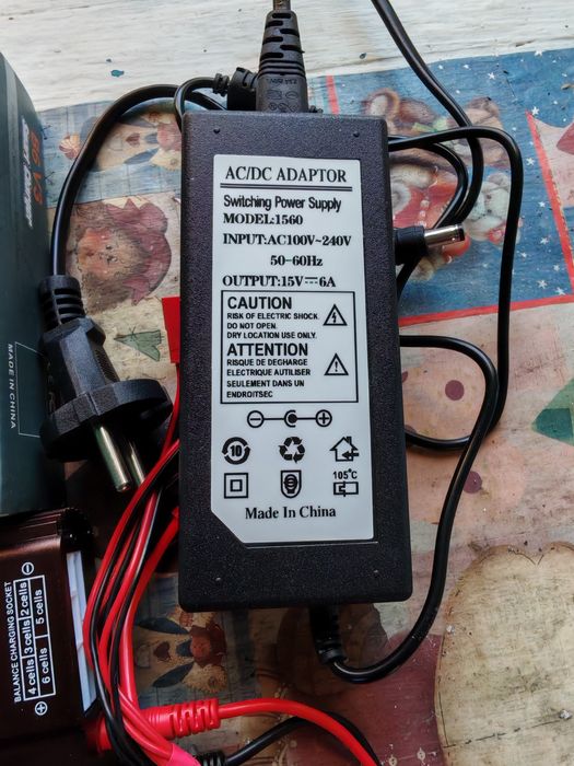 Универсално RC зарядно за LiPo / LiFe / Lilon / LiHV (1-6S); NiMH / NiCd (1-15S) /PB / VRLA батерии