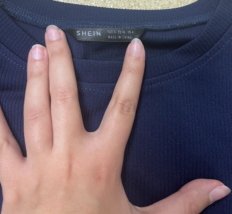 Различни зимни блузис дълъг ръкав, пуловери, полота,прочетете описание