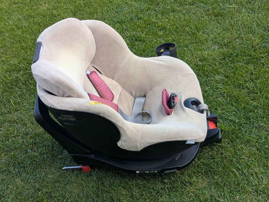 Britax Romer Dualfix + Husa vara