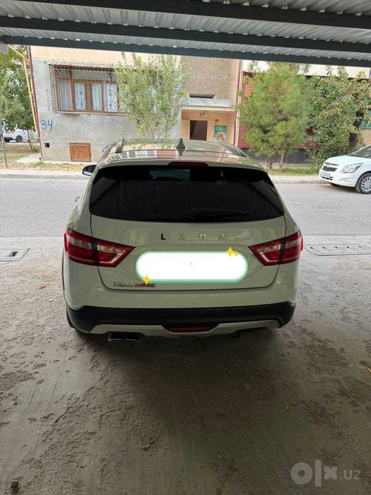 Lada Vesta SW Cross
