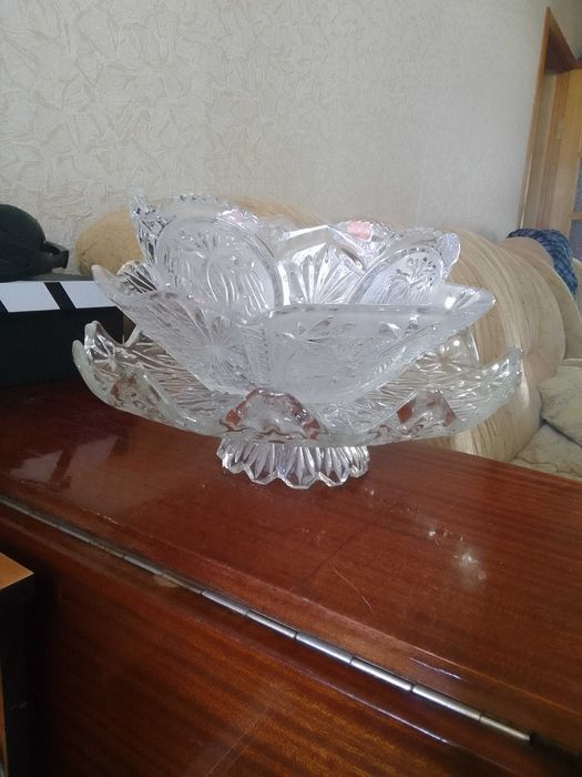 Хрустальные вазы