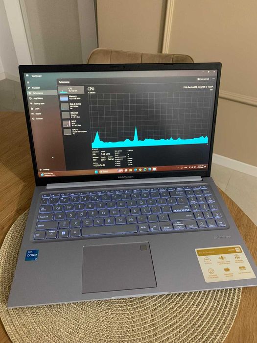 Laptop ASUS Vivobook