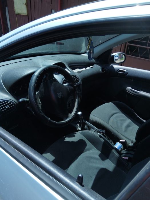 Vand peugeot 206 1.4 benzina