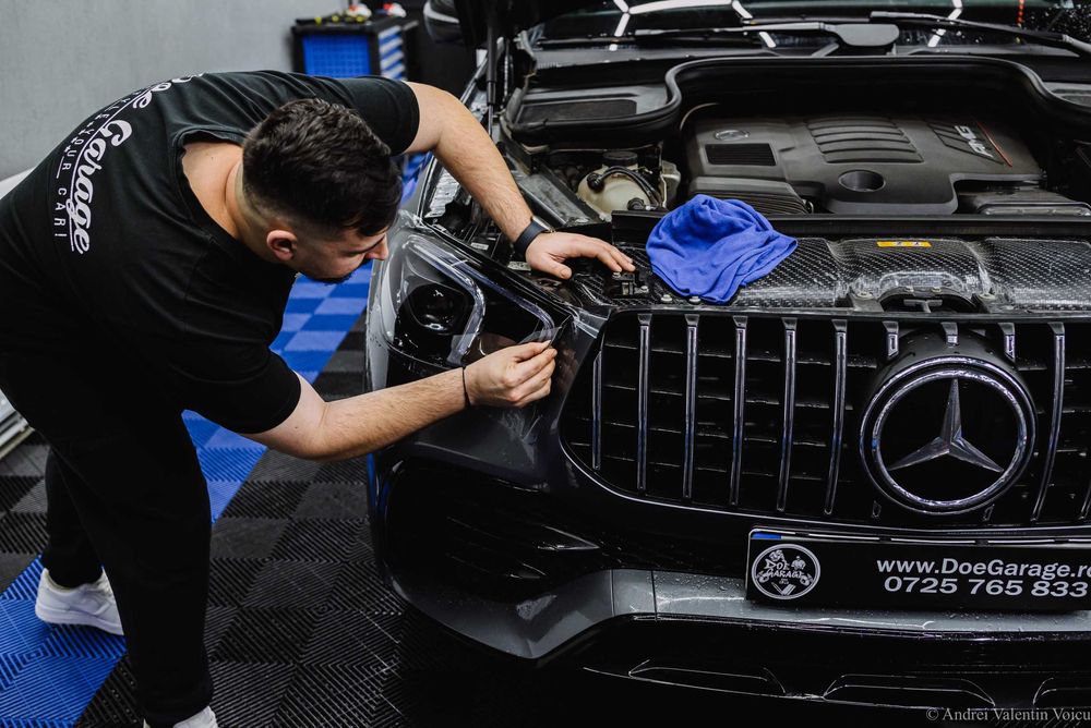 Polish Faruri | Folie Geamuri Auto | Detailing | Colantare | Tuning