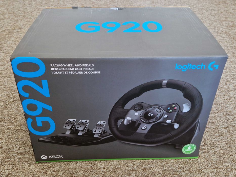 Volan Logitech G920 Driving Force pentru PC, Xbox