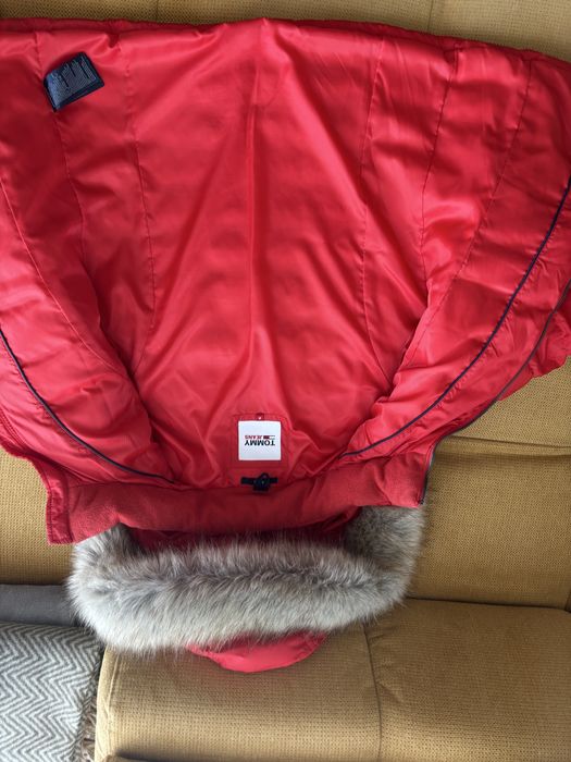 Зимно яке Tommy Jeans червено размер М