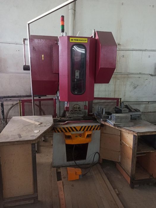 Штамповочный пресс/ Shtamp Press