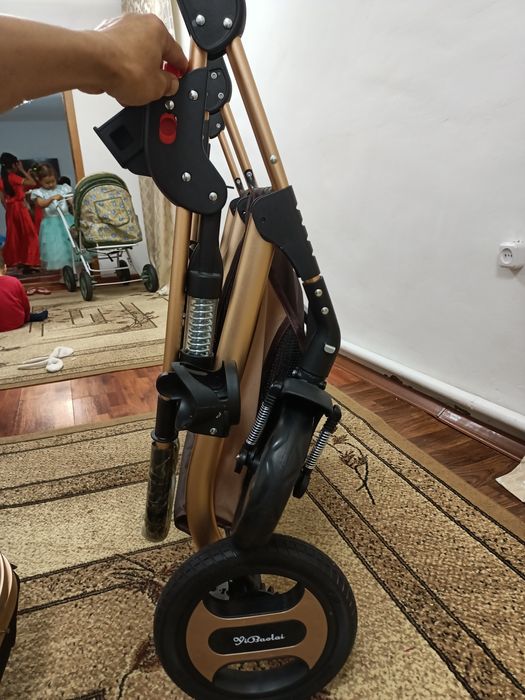 Продам 2х местную коляску