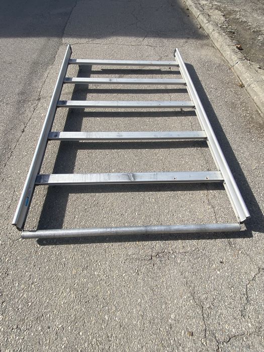 Багажник за коля