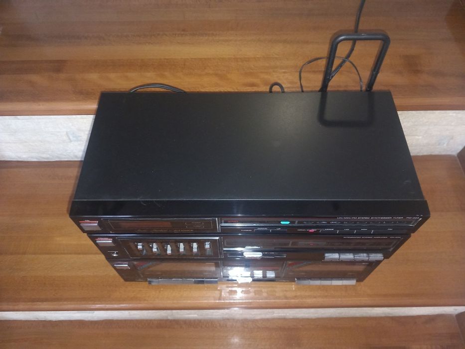 Linie Fisher statie,tuner și deck