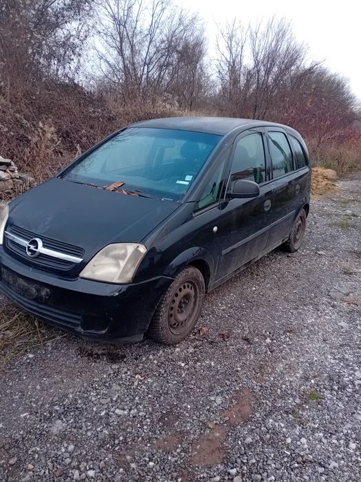 Опел мерива на части